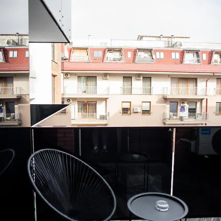 Apartment Opera *